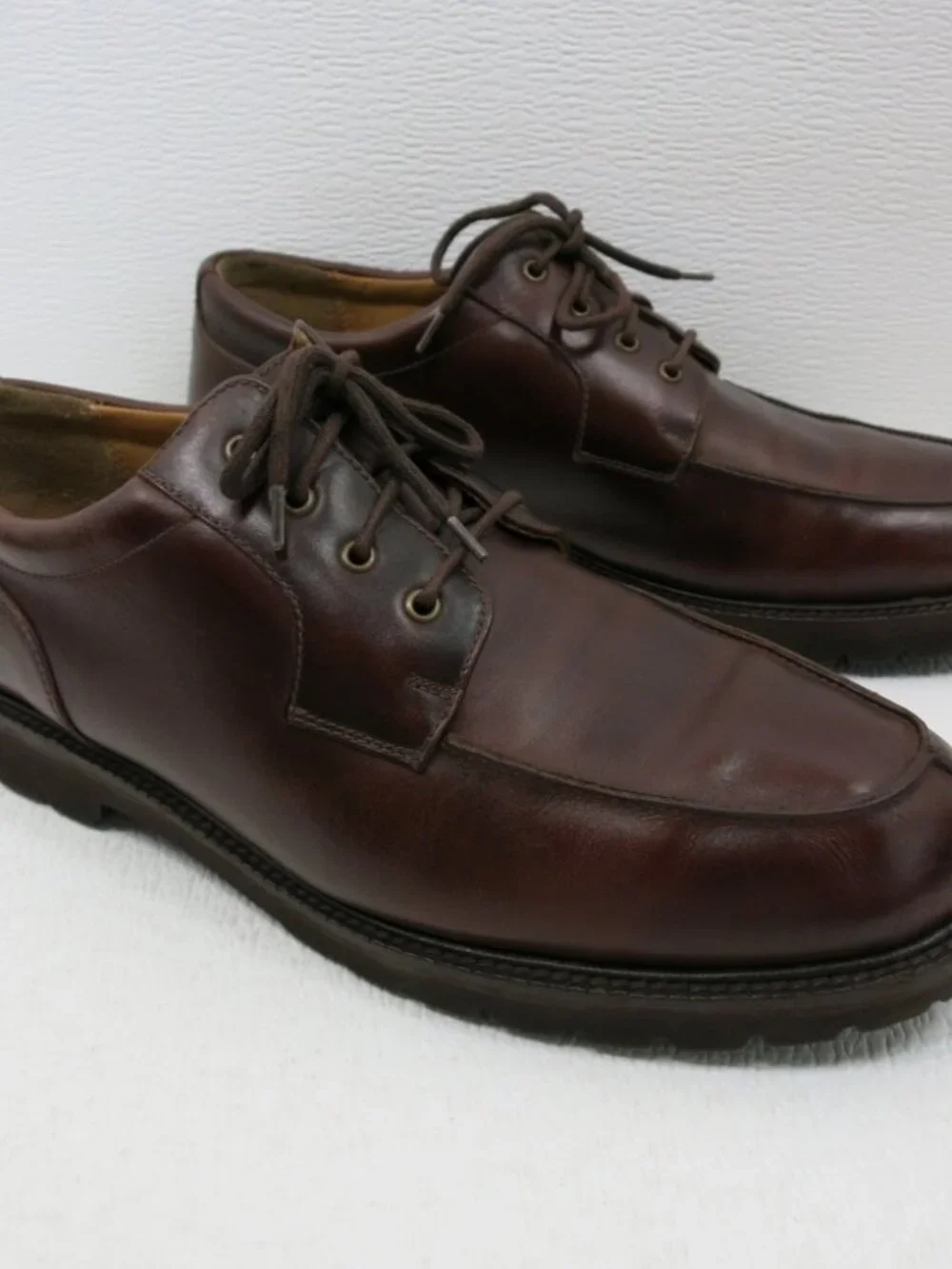 L. L. Bean Split Toe Oil Tanned Leather Casual Footwear Men's Shoes Oxfords 10